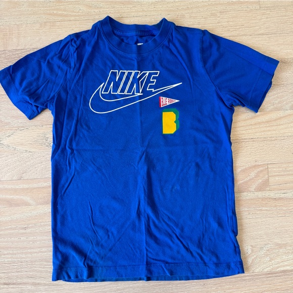 NIKE - Collection of 4 coloured Nike T-Shirts - Picture 6 of 9